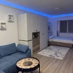 Away From - Cozy And Spacious With Balcony 公寓 布加勒斯特