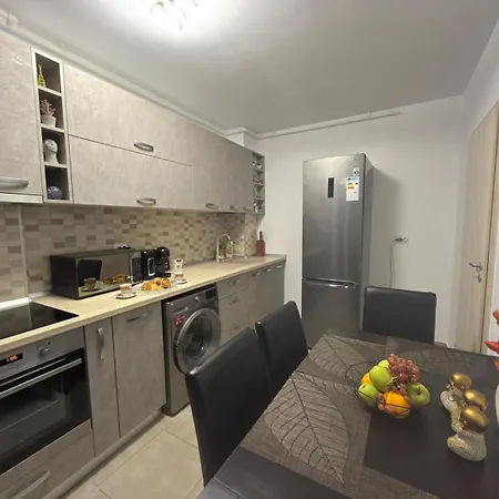 Apartament Away From - Cozy And Spacious With Balcony *