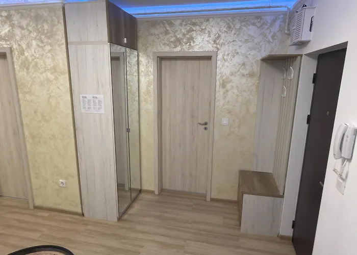 Apartament Away From - Cozy And Spacious With Balcony